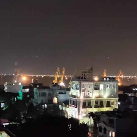 Hotel Nha Khach Huong Sen Hai Phong Esterno foto